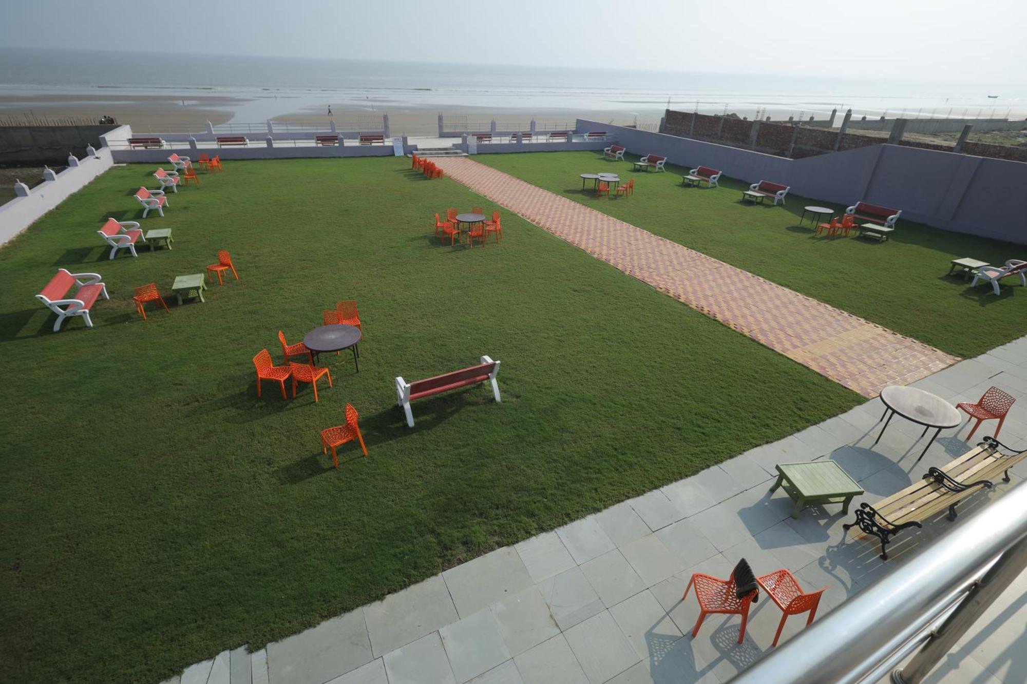 Parth King Beach Resort มันดราโมนี ภายนอก รูปภาพ