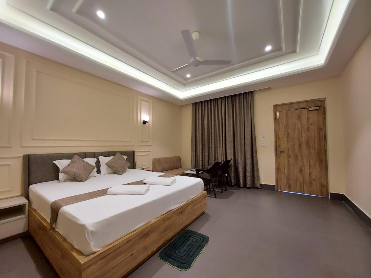 Parth King Beach Resort มันดราโมนี ภายนอก รูปภาพ